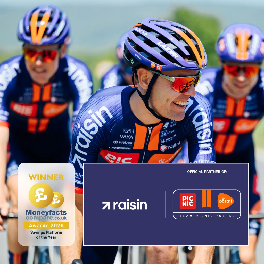 Three Picnic PostNL cyclists in blue jerseys, with the Raisin logo displayed on their arms. Overlaid are a Moneyfact Award Winner 2026 logo and a Raisin, official partner of Picnic PostNL graphic.